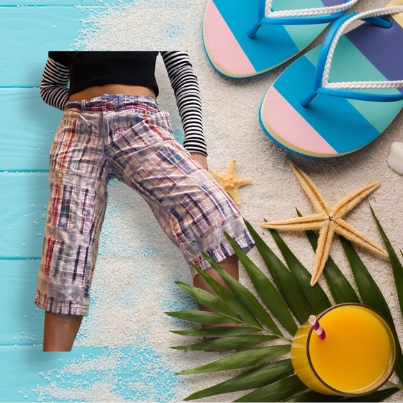 “Old Navy” Y2K 2006 Bermuda shorts/capris - Picture 3 of 12